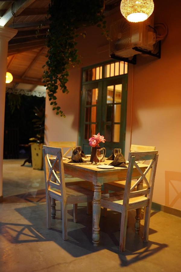 Ronaya Surf Waves Villa Dikwella Dış mekan fotoğraf