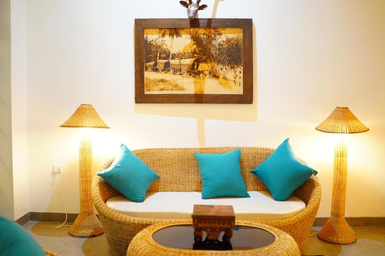 Ronaya Surf Waves Villa Dikwella Dış mekan fotoğraf