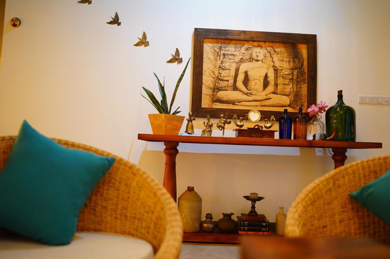 Ronaya Surf Waves Villa Dikwella Dış mekan fotoğraf