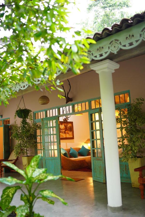 Ronaya Surf Waves Villa Dikwella Dış mekan fotoğraf